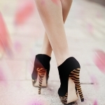 Аватарки. Наши интернет-лица - moda-devushka-kabluki-pechat-Favim.jpg