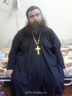 У отца Андрея разрушен тазобедренный сустав - 29-04-2013-4-1-240.jpg