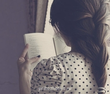 Аватарки. Наши интернет-лица - devushka-bryunetka-kosa-plate-v-goroshekkniga-13860.jpg