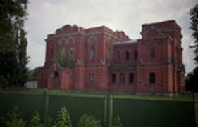 В 2000 году храм был таким - 0004.jpg