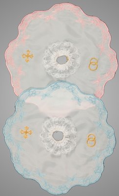 Помогите найти схемы вышивки венчальных платочков - прихватки для свечей.jpg