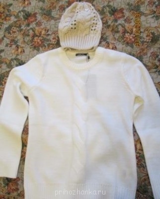 Продукты INCITY, приобрела еще блузку не померив, а зря...))) Рукава не на меня оказались))