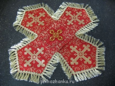 Нашиваем тесьму.