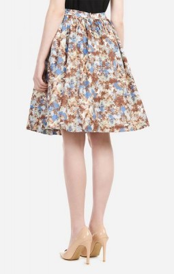 Длина юбок, допустимая и желаемая. - middle.jpg