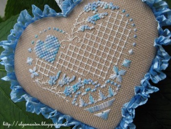 Вышивальные флудилки - small sweet heart.jpg