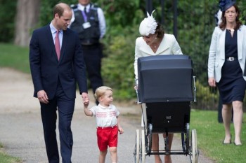 Читаем Живой Журнал . Интересно ЖЖе. И ФБ.. - Kate-Middleton-Prince-William-Princess-Charlotte-of-Cambridge-and-Prince-George.jpg