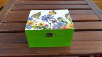 Шкатулка в технике декупаж - 20150809_192354.jpg