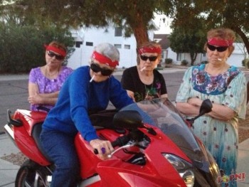 Пошалим? Выбери свою бабку  - 0b9VSwhrFCo.jpg