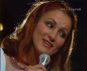 На кого в детстве вы мечтали быть похожей?  - ротару.jpg