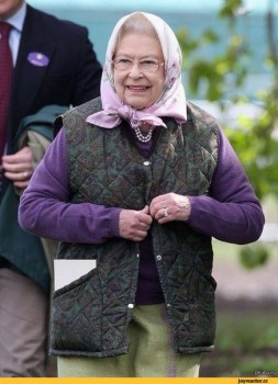 Пошалим? Выбери свою бабку  - _xeIZA99xxA.jpg