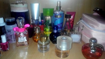 Какие вам нравятся духи,и пользуетесь ли вы ими? - 2015-11-03 13.59.03.jpg