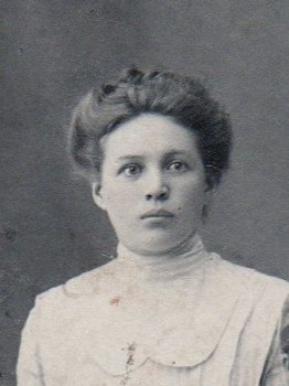 Моя прабабушка Федорова (ур. Путилина) Анна Тихоновна. Жена иерея Федорова Федора Иванович