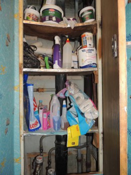 Вот так всё было( бардачёк-с((