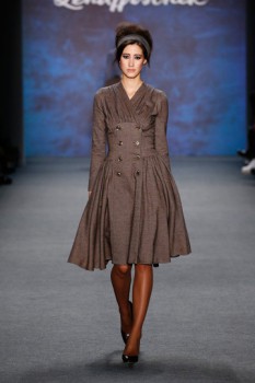 О стиле - lenahoscheck_20150120_0020_fashionshow_article_portrait.jpg