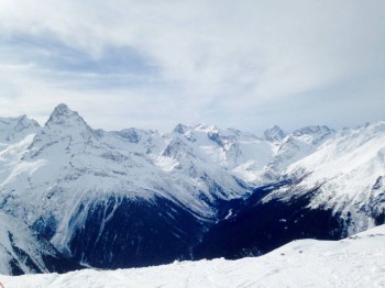 Около 3000 метров над уровнем моря