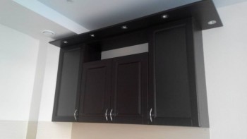 на самом деле светлее шкафы