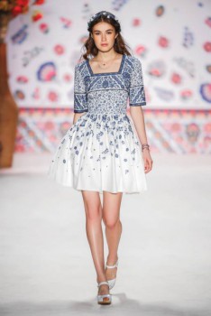 О стиле - 31_StTropez-683x1024.jpg