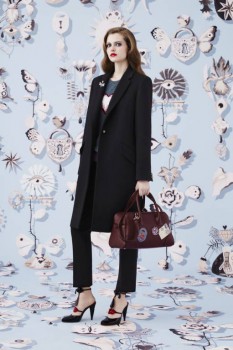 О стиле - d0b45f71fbd7266f7901708198ce4713_schiaparelli_fall2016_look08_9594cb396467e1e3fdf1438a5e_bbc4130b7d335b379865ce790ee87ab8.jpg