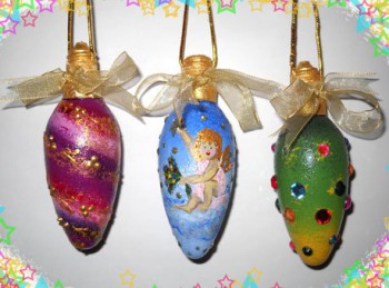 Новогодние игрушки своими руками. - лампочки.jpg