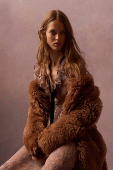 О стиле - bcdfc23c4acf7ca62b0613633713b99e_philosophy_pre_fall_2016_lookbook_08_77340e828833ea2a42c85e50ca_bbc4130b7d335b379865ce790ee87ab8.jpg