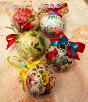 Новогодний шар. Декупаж. - FullSizeRender (69).jpg