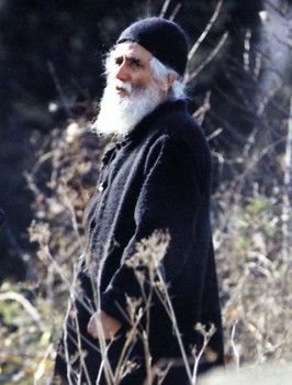 Преподобный Паисий Святогорец - 17098650_1456347817731480_574518483722847621_n.jpg