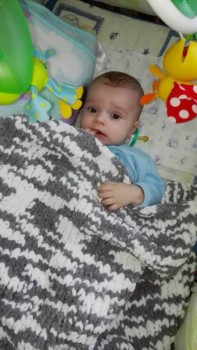 Пледик для внучатого племянника.