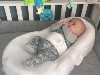 Вот кокон,  но он только до 4 месяцев