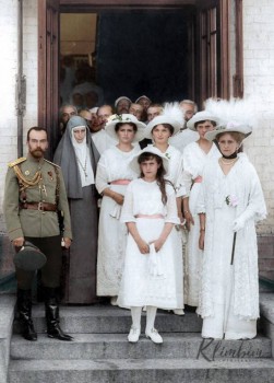 К 100-летию убийства Царской семьи. - 37177548_906646462856771_8783433807966502912_n.jpg