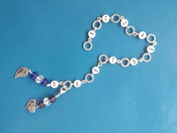 Этот вообще крутяк. Такой удобный. 2 в 1 со счётчиком рядов.