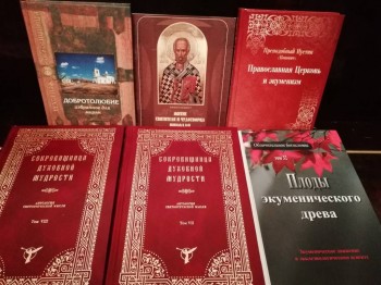 Книжный шкаф - IMG_20180918_194252.jpg