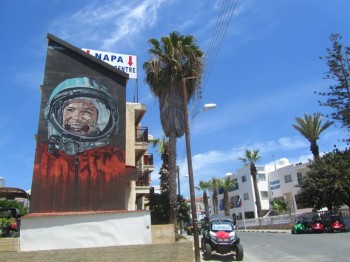 Посмотри .. стрит-арт - 4132203.jpg