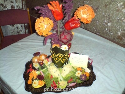 Поделки из овощей, фруктов , теста, еды - DSC00704.JPG