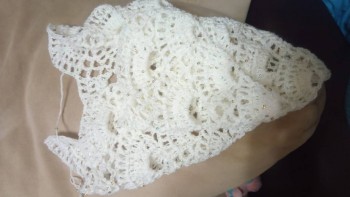 переливается красиво на свету...