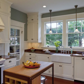 И такое. Только не белое.